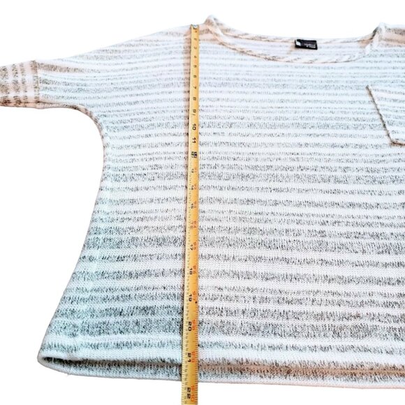 ANTHROPOLOGIE / SPARKLE & FADE Sweater, Gray White Striped Boho Pocket, M - Picture 9 of 12